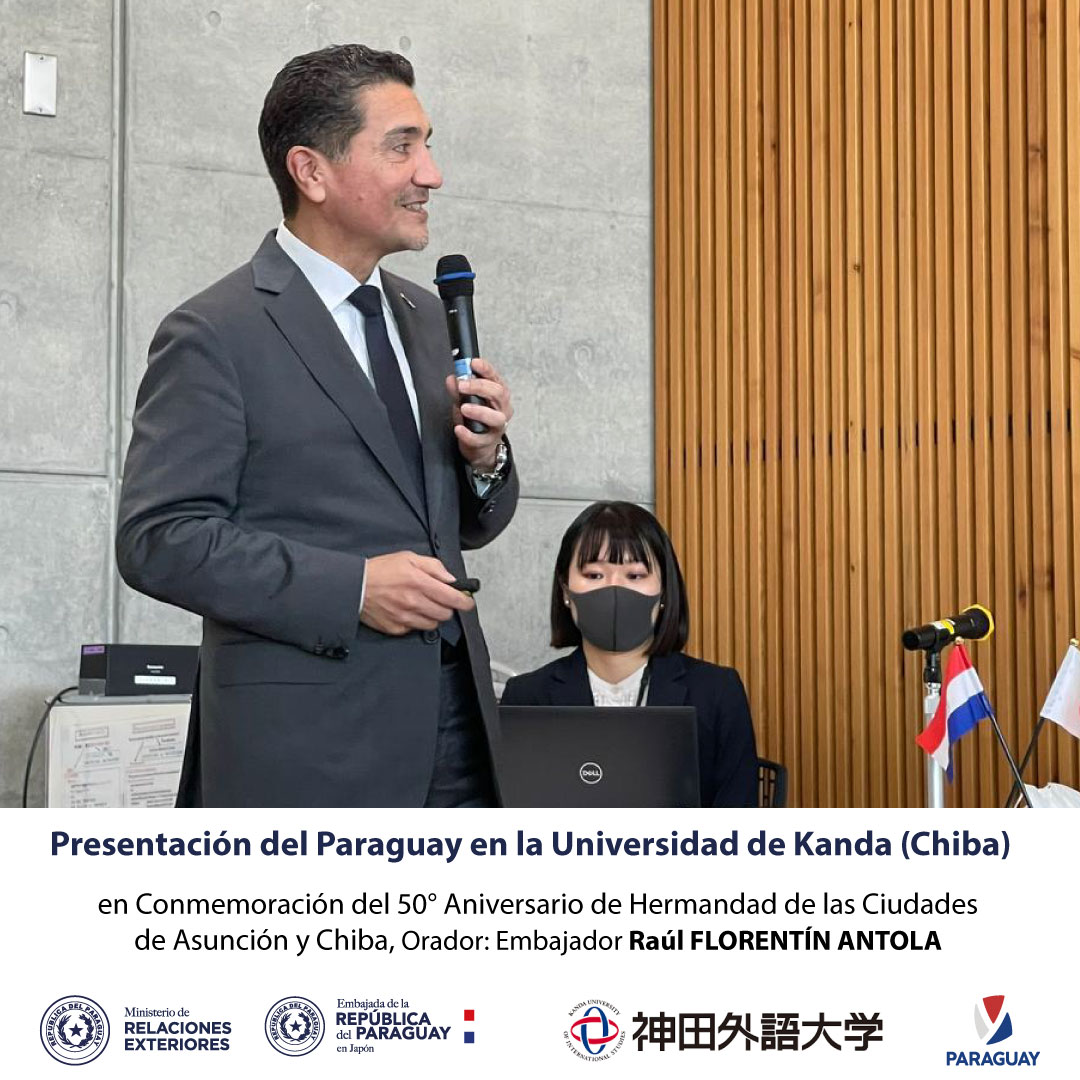 El Emb. FLORENTÍN realizó presentación sobre la cultura paraguaya y la amistad de larga trayectoria entre Japón y Paraguay ante alumnos de lengua española de la universidad.