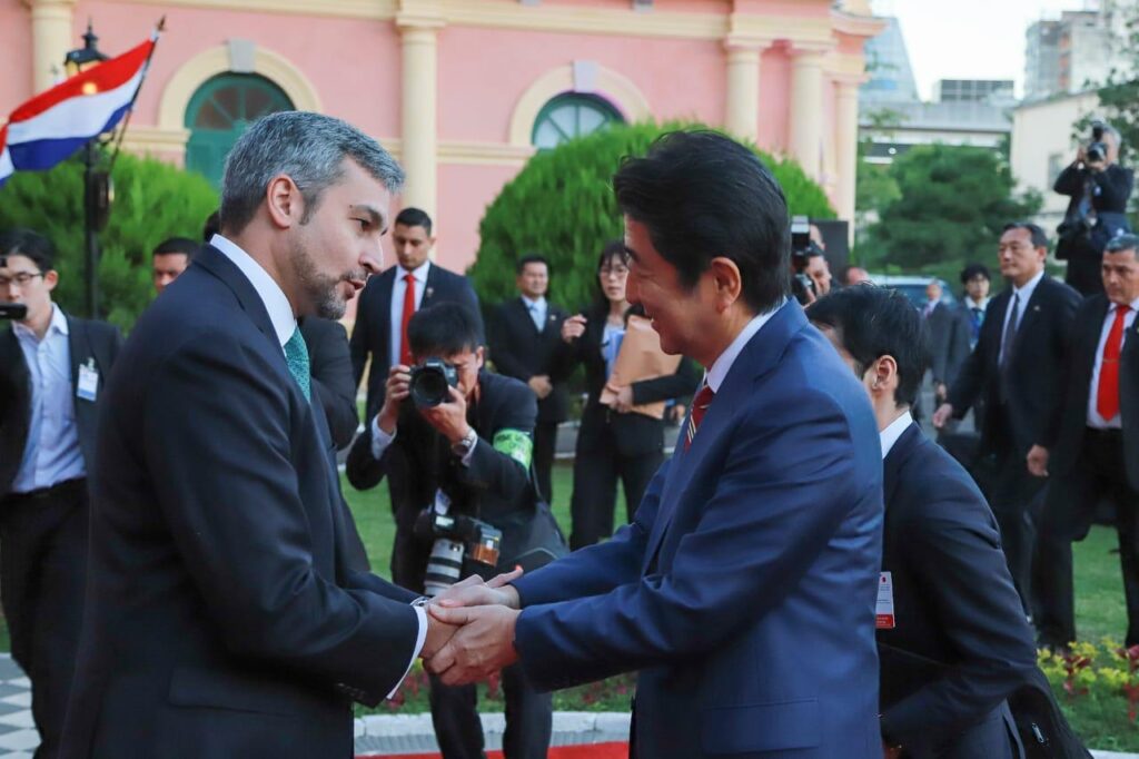 El Presidente Mario ABDO BENITEZ recibe al Primer Ministro japonés S.E. Shinzo ABE - Palacio López
